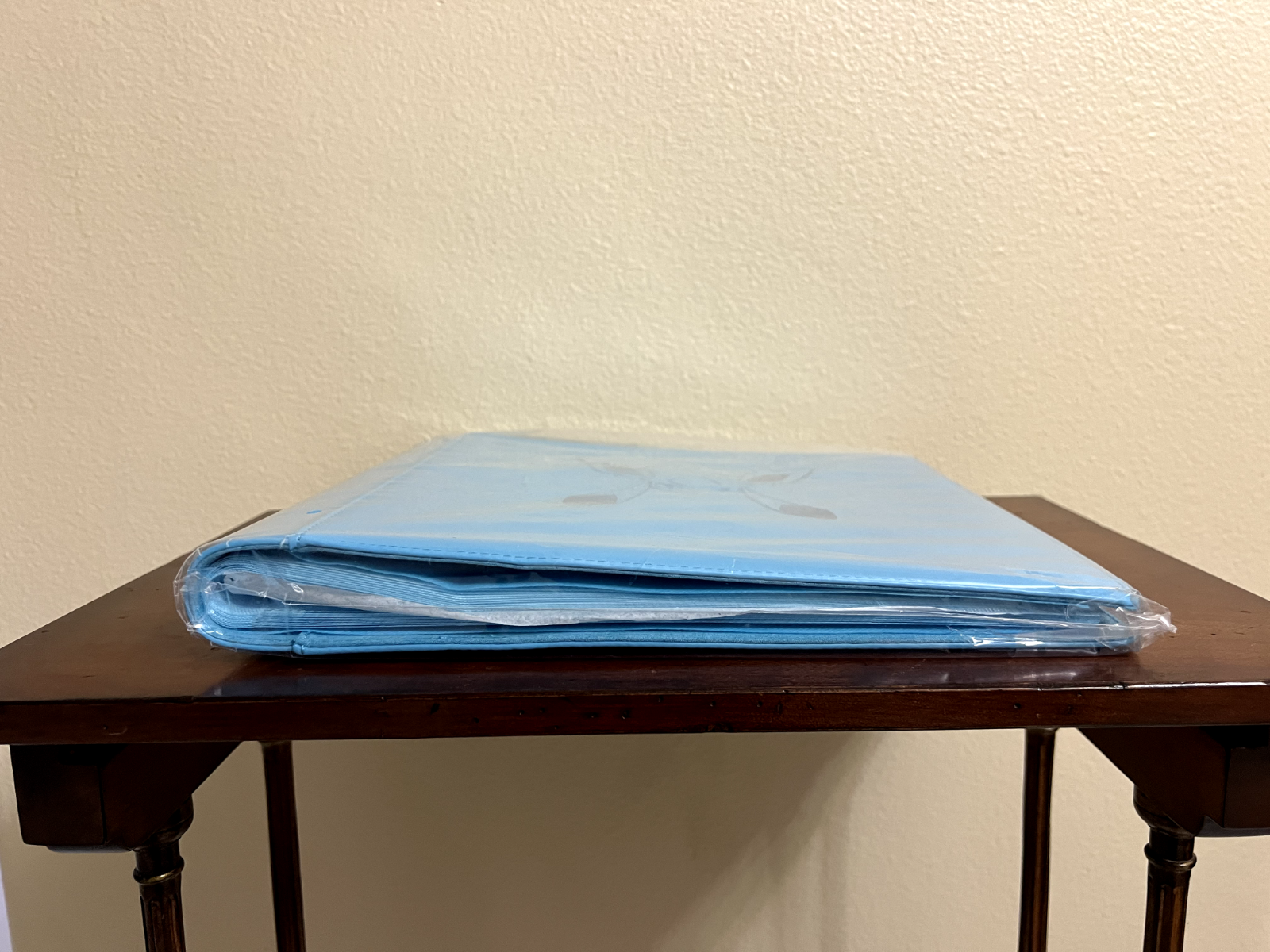 [FAST SHIP] Pokemon Glaceon 480 Slot Binder File Chinese Eevee Gift Box - Sealed
