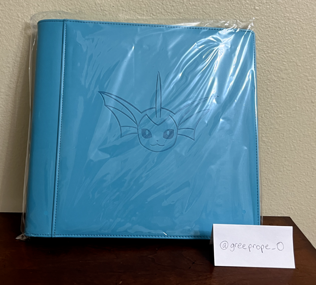 [US SELLER] Pokemon Vaporeon 480 Slot Binder Chinese Eevee Gift Box New Sealed